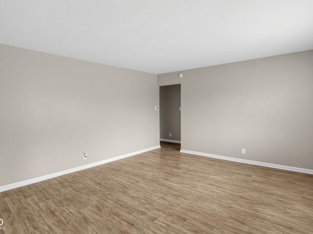 708 S Mitchner Drive