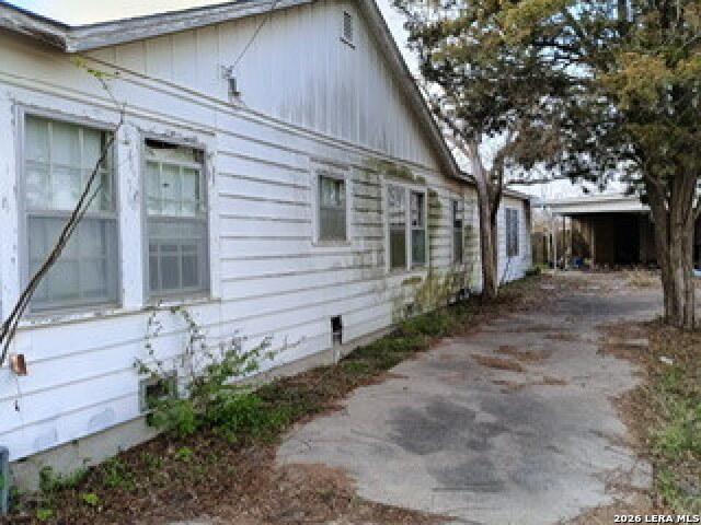 708 Parkview Dr, Port Lavaca, TX 77979 | MLS #1947