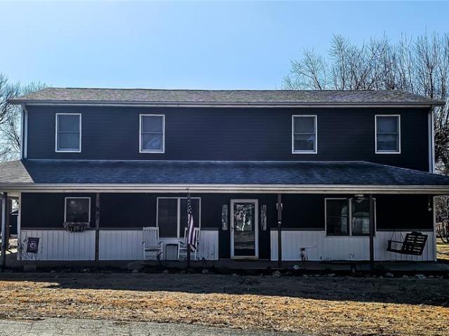 708 Walnut St, Steeleville, IL 62288 | MLS #26008