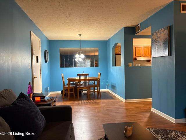 7094 Wildwood Cir 3