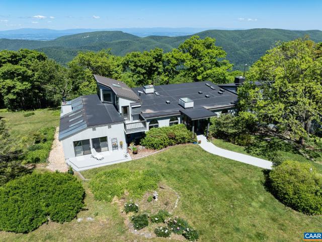 7098 bucks elbow mountain rd