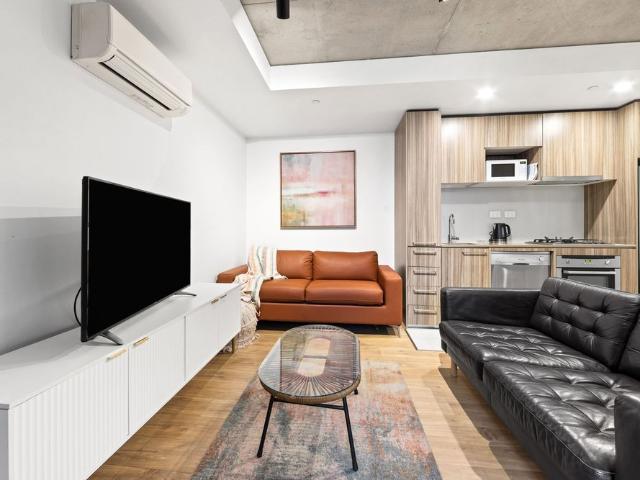709/17 Singers Lane, Melbourne VIC 3000