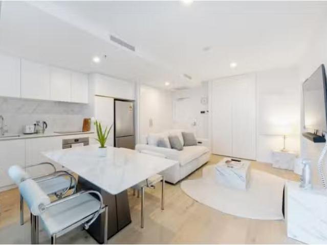 709/1 Brewer Street, Phillip Apartment for rent Listed by Ash.