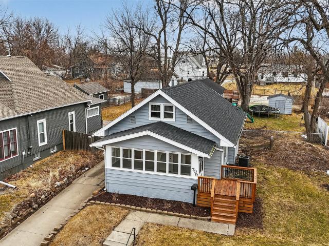 709 9th Street