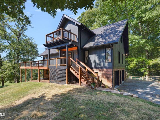 709 Ballards Private Drive