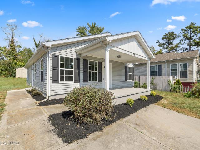 709 Belleaire Ave