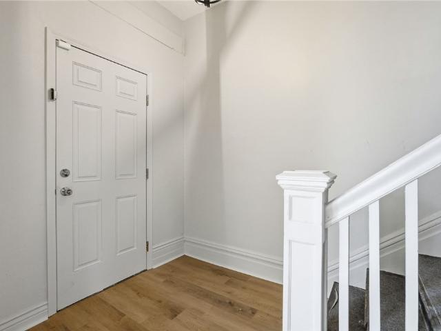 709 E 14th Ave