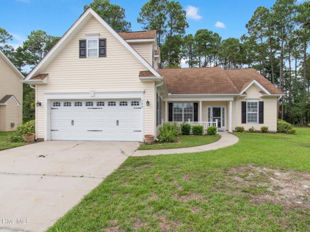 709 E Pipers Glen