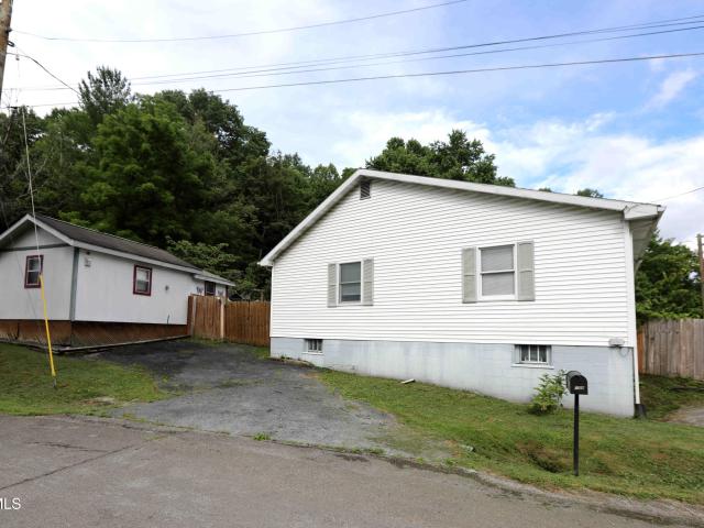 709 Exeter Road
