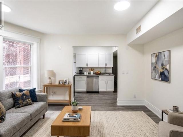 709 MAIN E Street Unit# 2, Hamilton, Ontario, L8M1K8