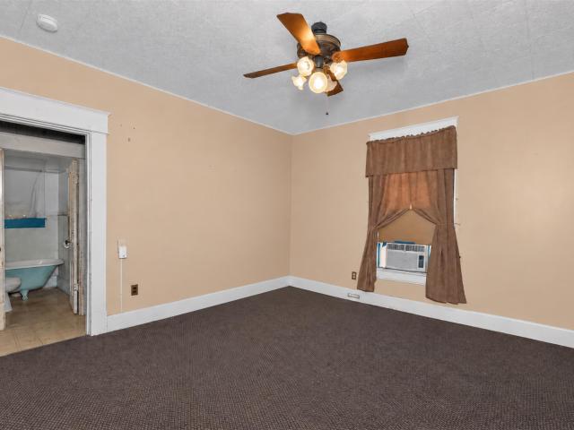 709 Maple Avenue