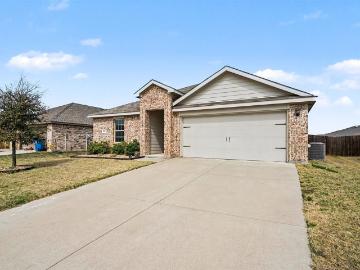 709 Meadow Creek Ln, Royse City, TX 75189 | MLS #21175