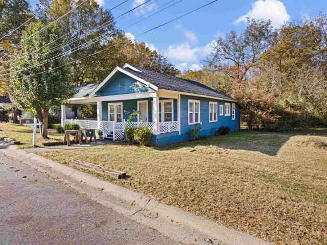 709 n griffin street