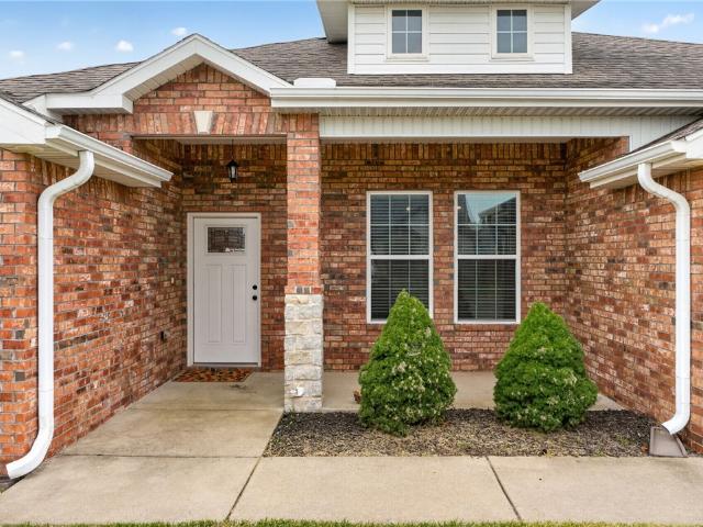 709 NW 63rd Avenue