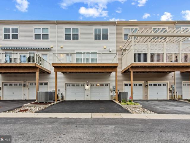 709 Skippers Lane