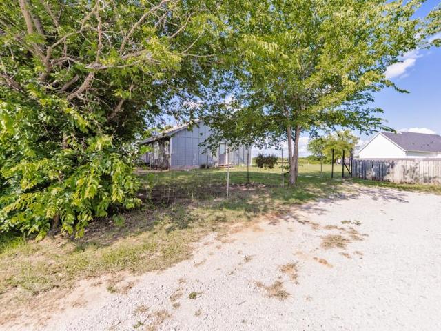 709 W Live Oak Street