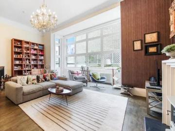 Martha Gellhorn, 72 Cadogan Square, London, SW1X 0JW, United Kingdom | 3 bed apartment for rent #126415701 | Rentberry
