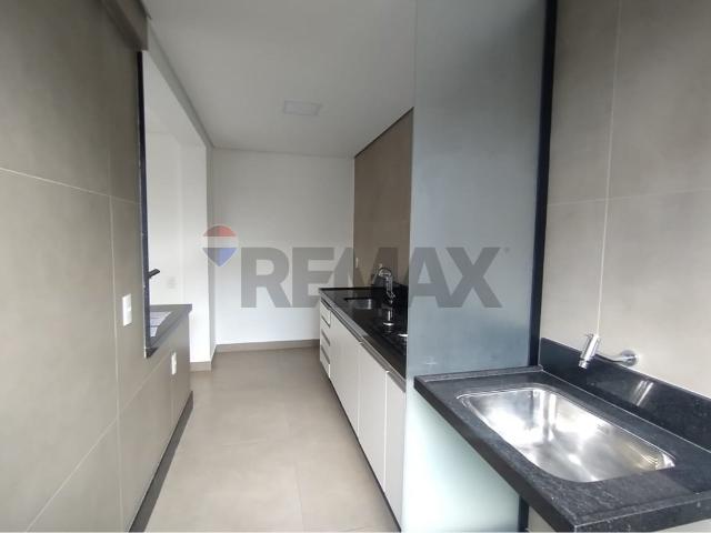 70.00 M² Apartamento Alugar, 2 Dormitórios localizado em Rua Comendador José Esteves, 268 Em cima da Imobiliária REMAXm Priimus Centro, Lavras, Minas Gerais, 37200 176 | Brasil