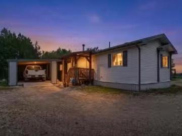 70 25039 Township Road 722, Rural Grande Prairie No. 1, County.
