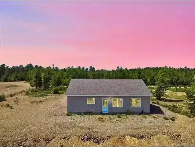 70 Winterport Wy, Grand Lake, NB, E4B 2H6 house for sale Li.