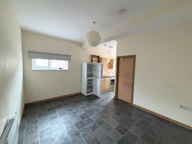 70, Yarm Lane, STOCKTON ON TEES TS18 1 bed flat to rent £425 pcm £98 pw