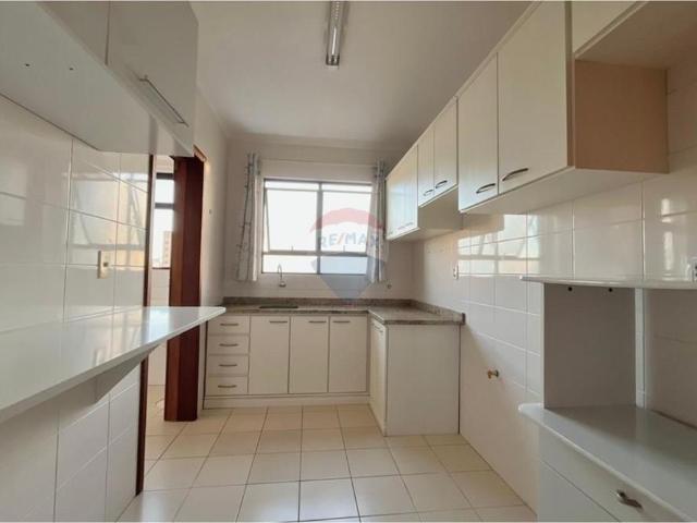 70 Área Útil Apartamento Alugar, 2 Dormitórios localizado em Centro, Santa Maria, Rio Grande do Sul, 97015122 | Brasil