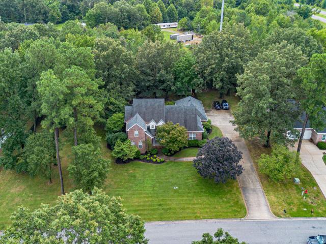 70 Barrington Circle