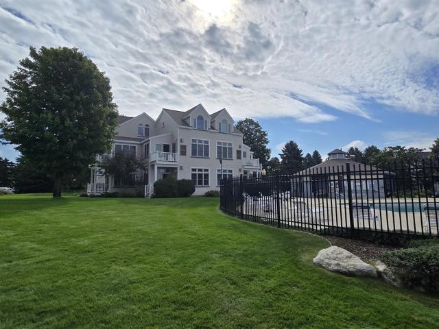 70 Brookharbor