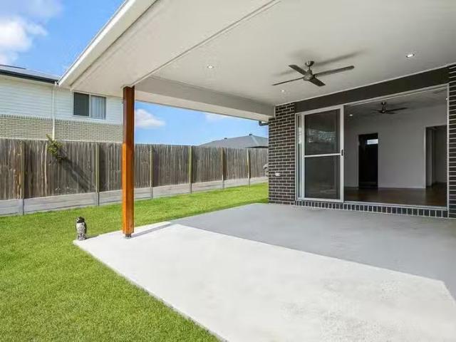 70 Capricorn Crescent, Springfield Lakes, QLD 4300