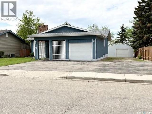 70 Clarewood Crescent, Yorkton, SK, S3N 2V2 house for sale | Listing ID SK038320 | Royal LePage