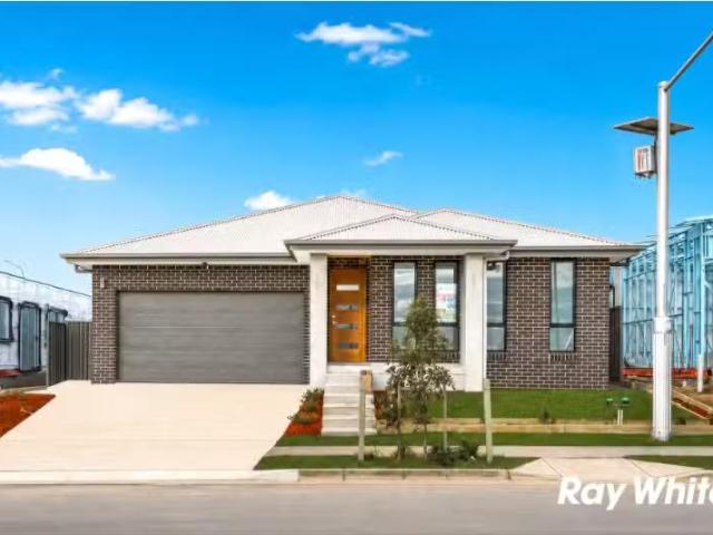 70 Dallas Drive, GILEAD House for rent Listed by Chloe Velasc.