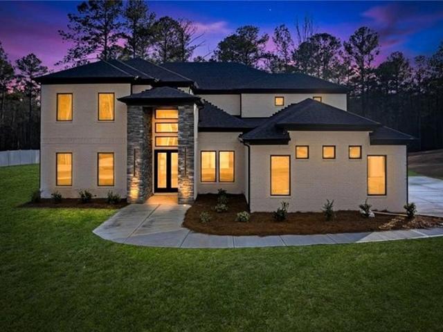 70 Grassy Springs Ct, Oxford, GA 30054