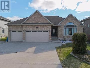 House for rent in Perth, Ontario - Patio