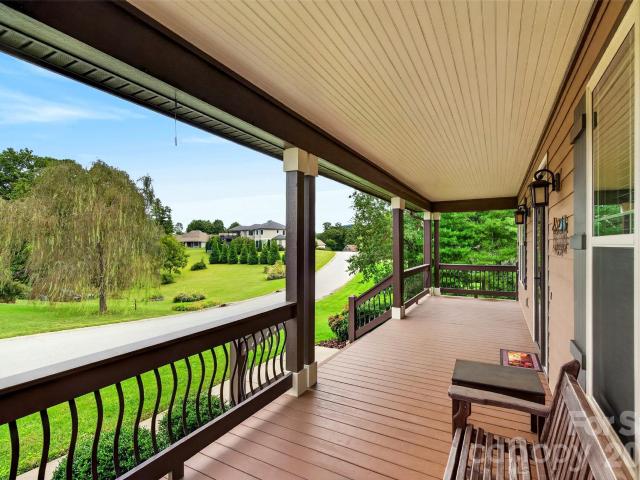 70 King Heights Drive