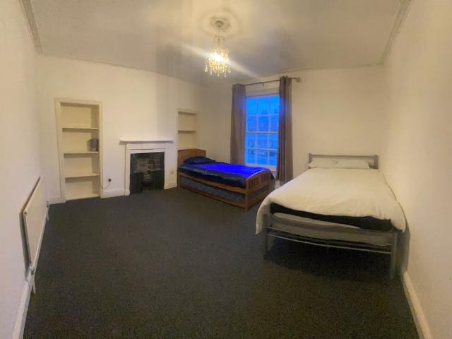 70 London Road | Studio house for rent #133905405 | Rentberry