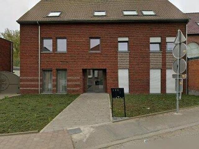 70 m2 apartment for rent in Celles