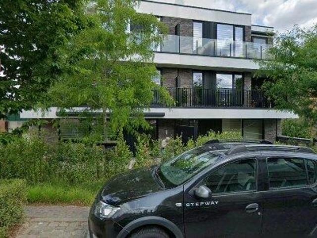 70 m2 apartment for rent in Lennik