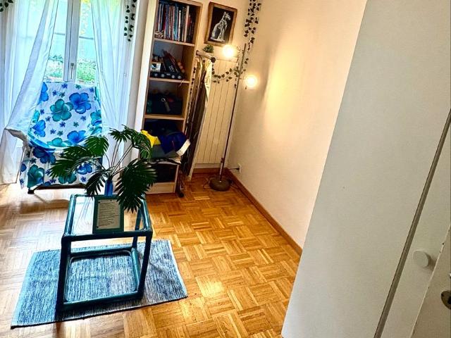 70 m²