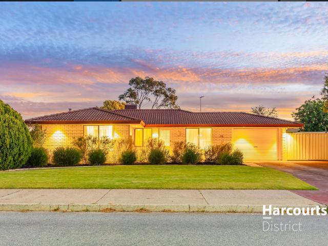 70 Morgan Road, SEVILLE GROVE, WA 6112