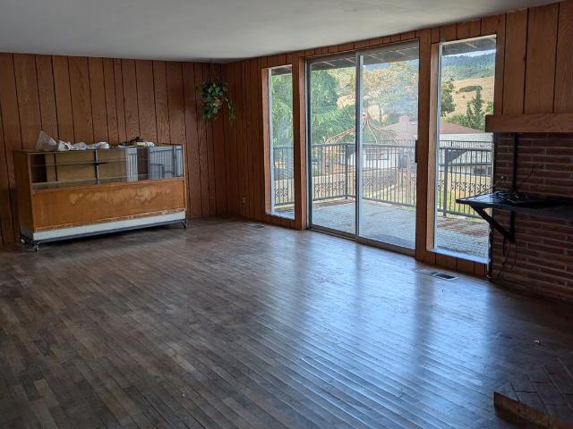 70 ne brosi orchard rd