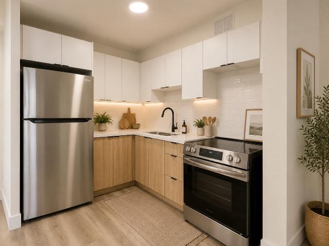 70 Paisley Boulevard West 1 Bedroom Apartment for Rent at 70 Paisley Blvd W, Mississauga, ON L5B 1E1 Cooksville
