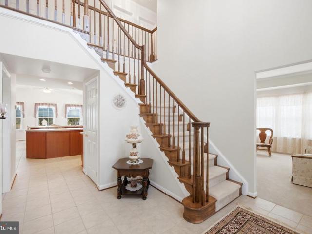70 Paradise Valley Road
