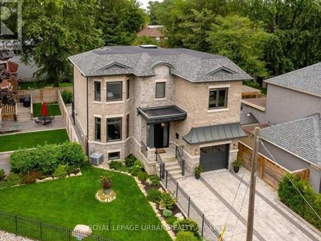70 Parkview Hill Crescent, Toronto, ON, M4B 1R4 house for sale | Listing ID E13669 | Royal LePage
