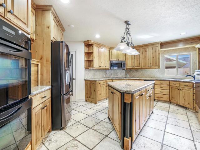 70 Pelican Drive