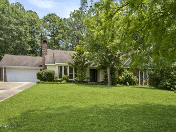 70 Poplar Drive