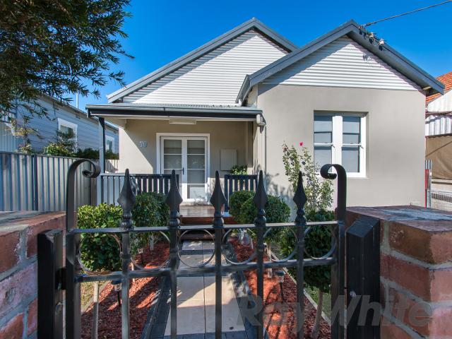 70 Roe Street, Mayfield NSW 2304 House For Rent | Domain