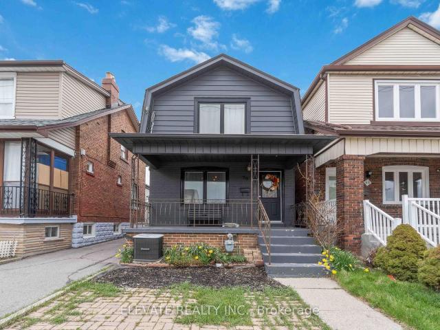 70 Rogers Road in Toronto: Oakwood Village House for lease Toronto C03: MLS®# C13152774
