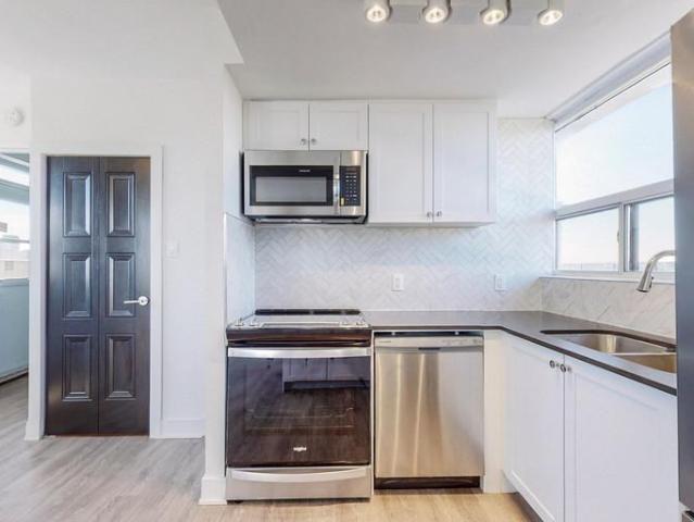 70 Spadina Road Studio Apartment for Rent at 70 Spadina Rd, Toronto, ON M5R 2T6 The Annex