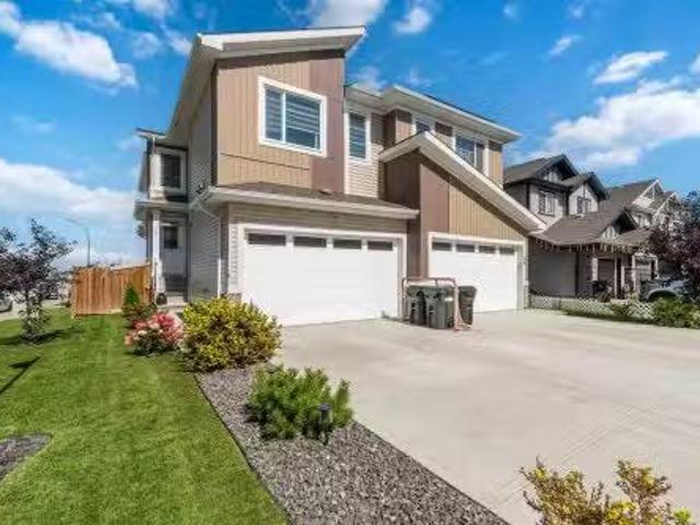 70 Springbrook Wynd, Spruce Grove, AB, T7X 0X9 house for sal.