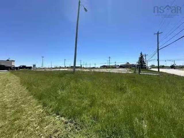 70 Starrs Road, Yarmouth, NS, B5A 2T5 vacant land for sale.